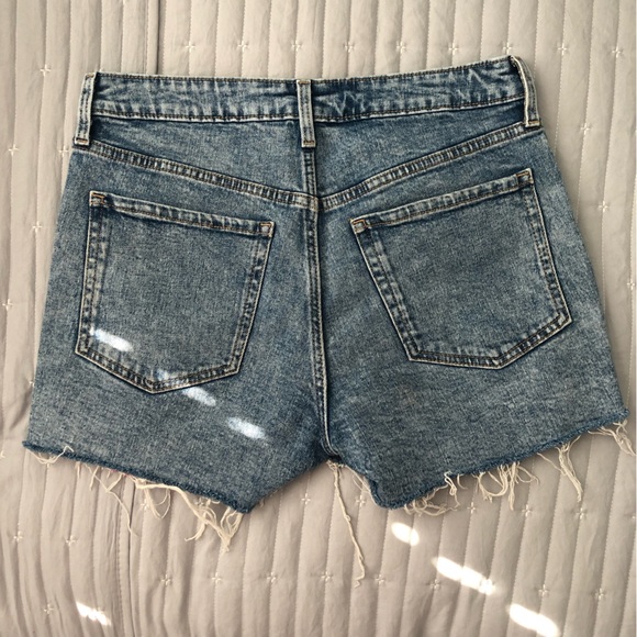 EUC! High-Waisted O.G. Straight Cut-Off Jean Short 🇺🇸 - Picture 2 of 4